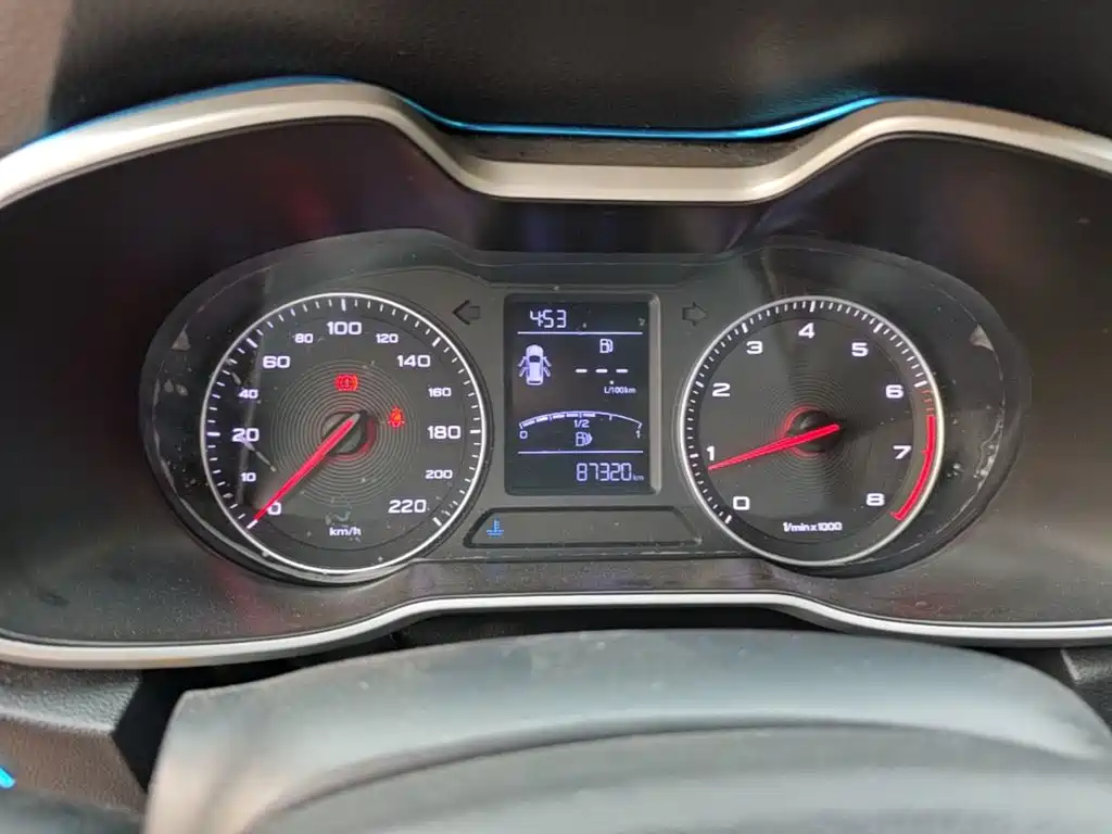 MG ZS — миниатюра 12