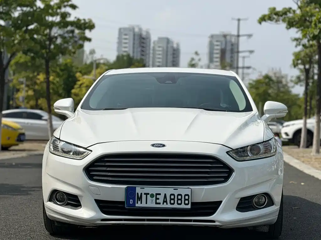 Ford Mondeo — миниатюра 2