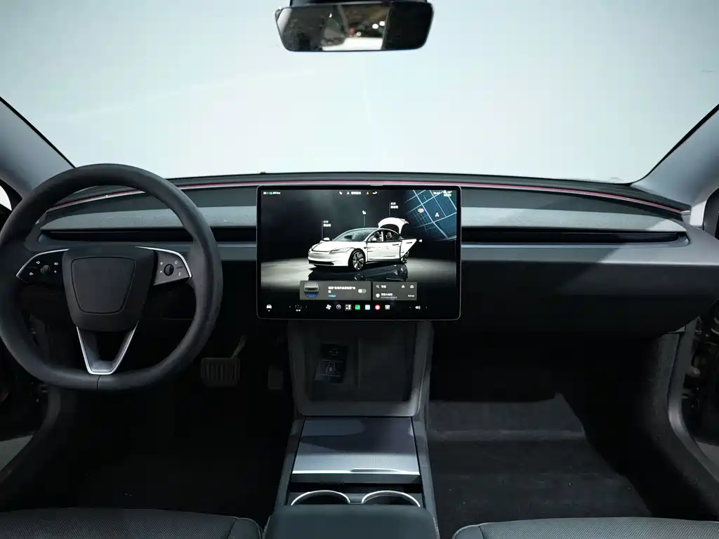 Tesla Model 3 — миниатюра 9