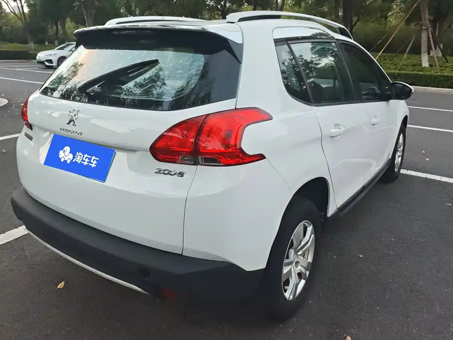 Peugeot 2008 — миниатюра 3