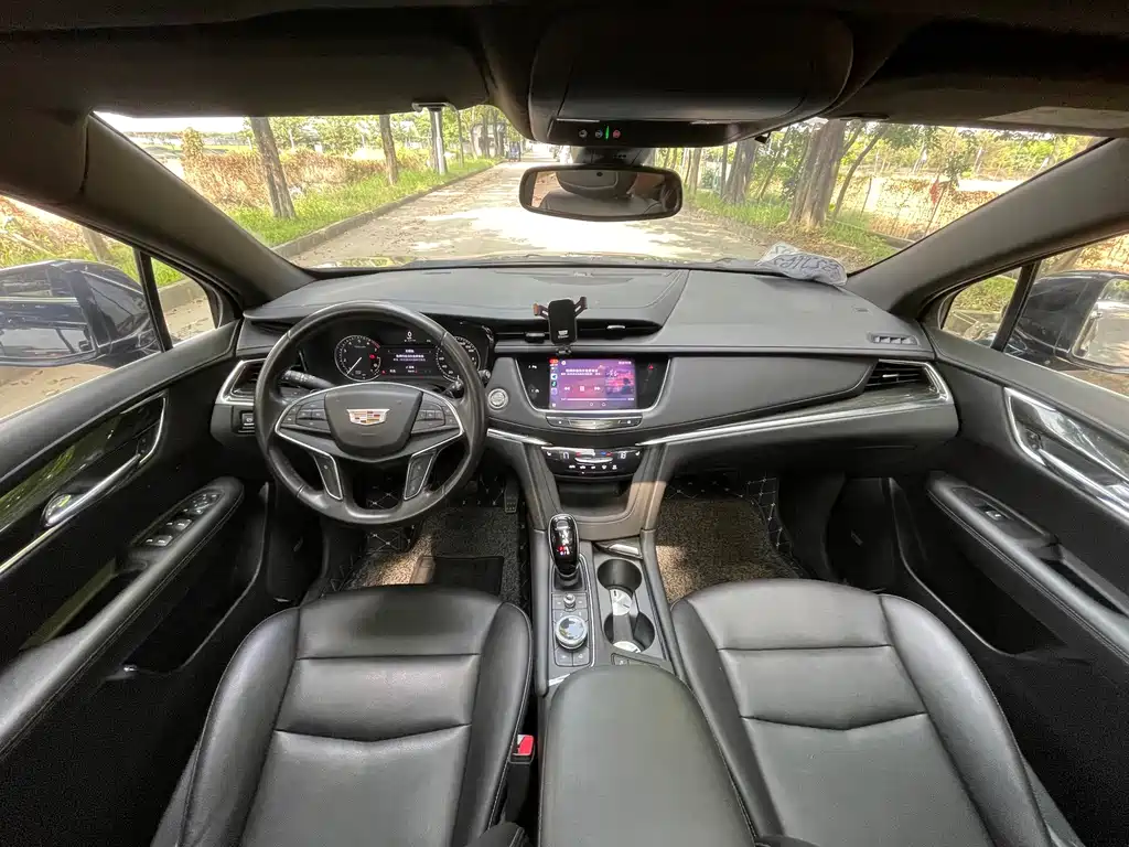 Cadillac XT5 — миниатюра 17