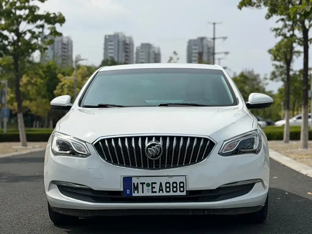 Buick Excelle — миниатюра 2