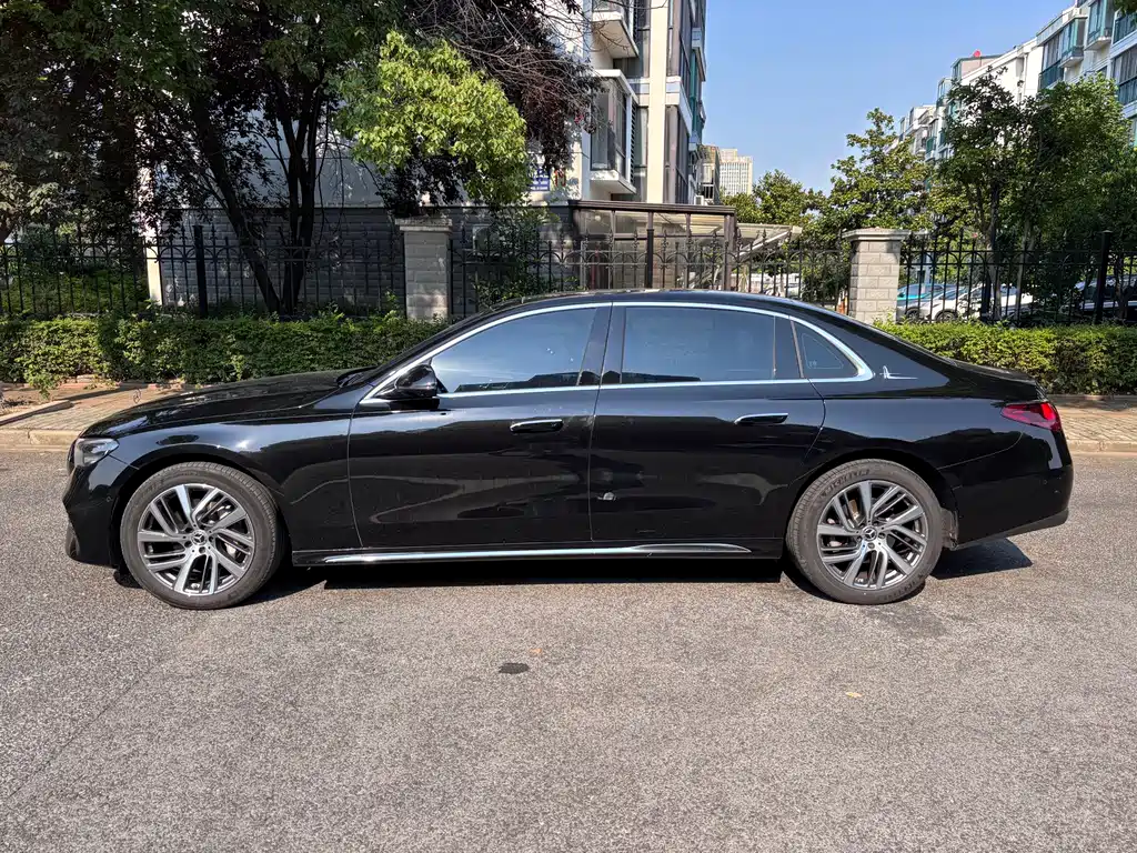 Mercedes-Benz E-Class E 2024 E 300 L Fashion