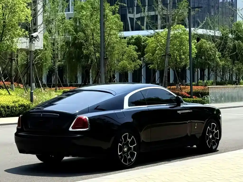 Rolls-Royce Wraith — миниатюра 4