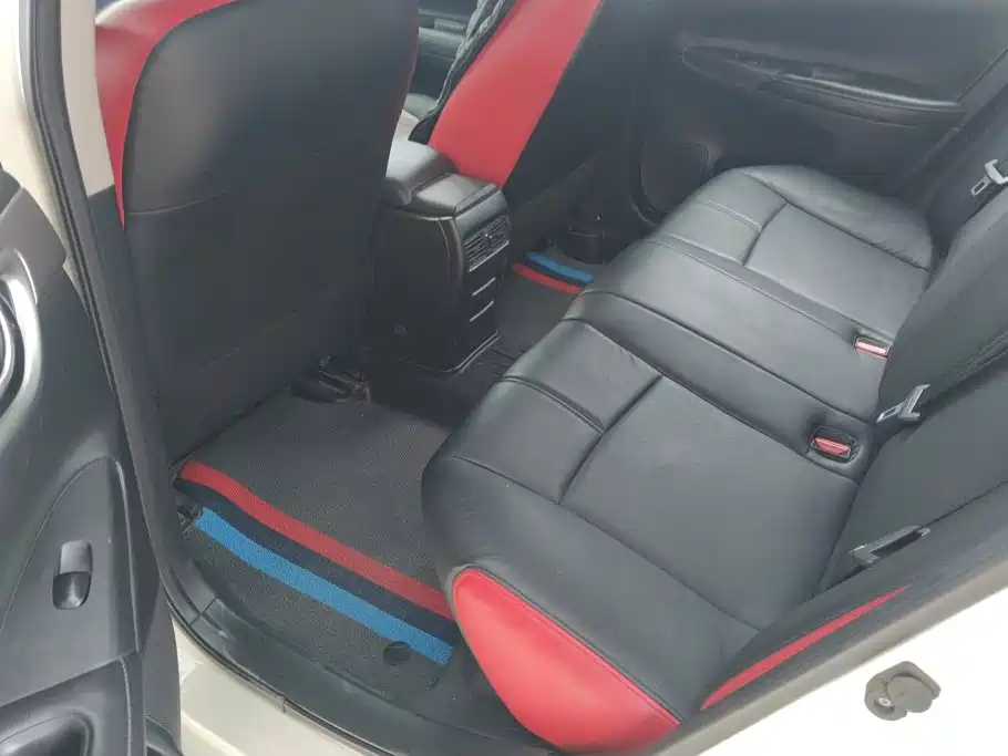Nissan Sylphy — миниатюра 11