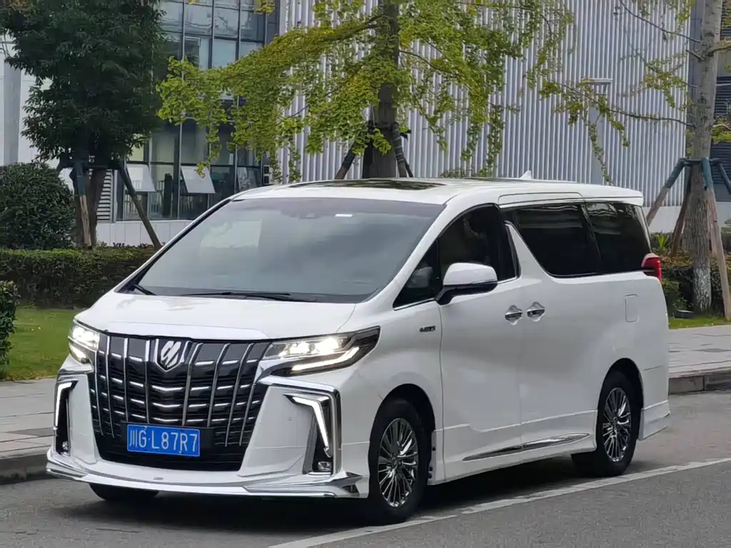 Toyota Alphard 2020