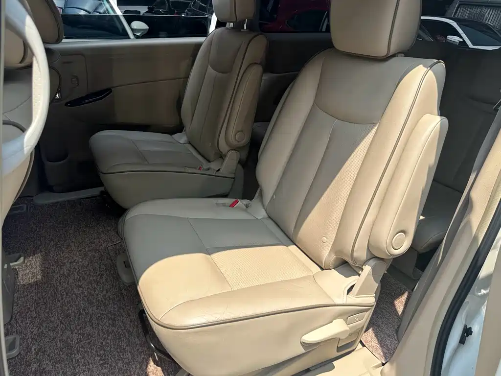 Nissan Quest — миниатюра 23