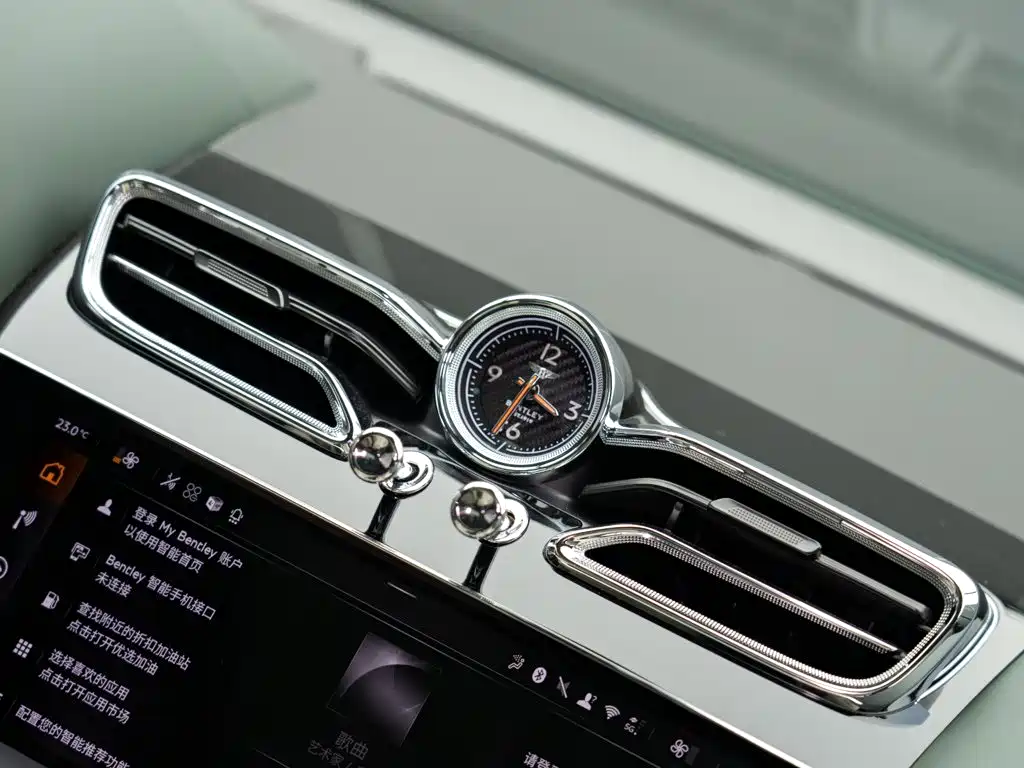 Bentley Bentayga — миниатюра 21