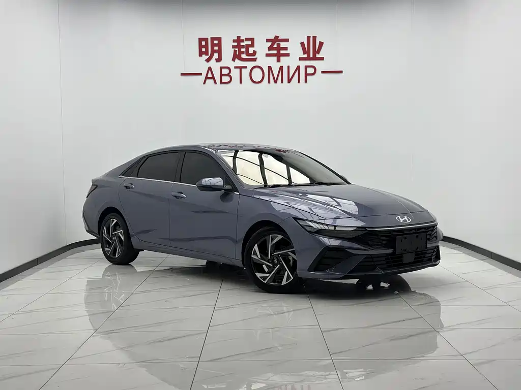 Hyundai Elantra — миниатюра 2