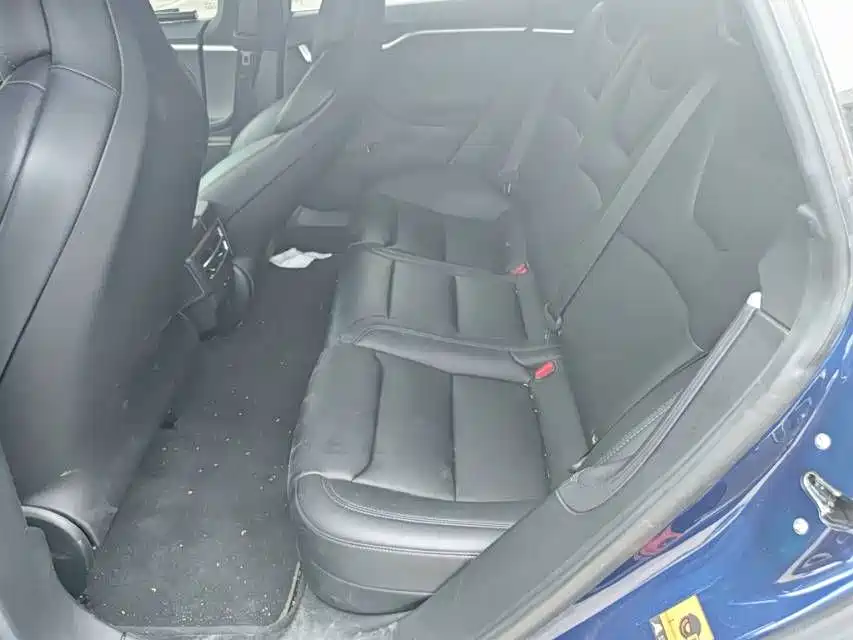 Tesla Model S — миниатюра 6