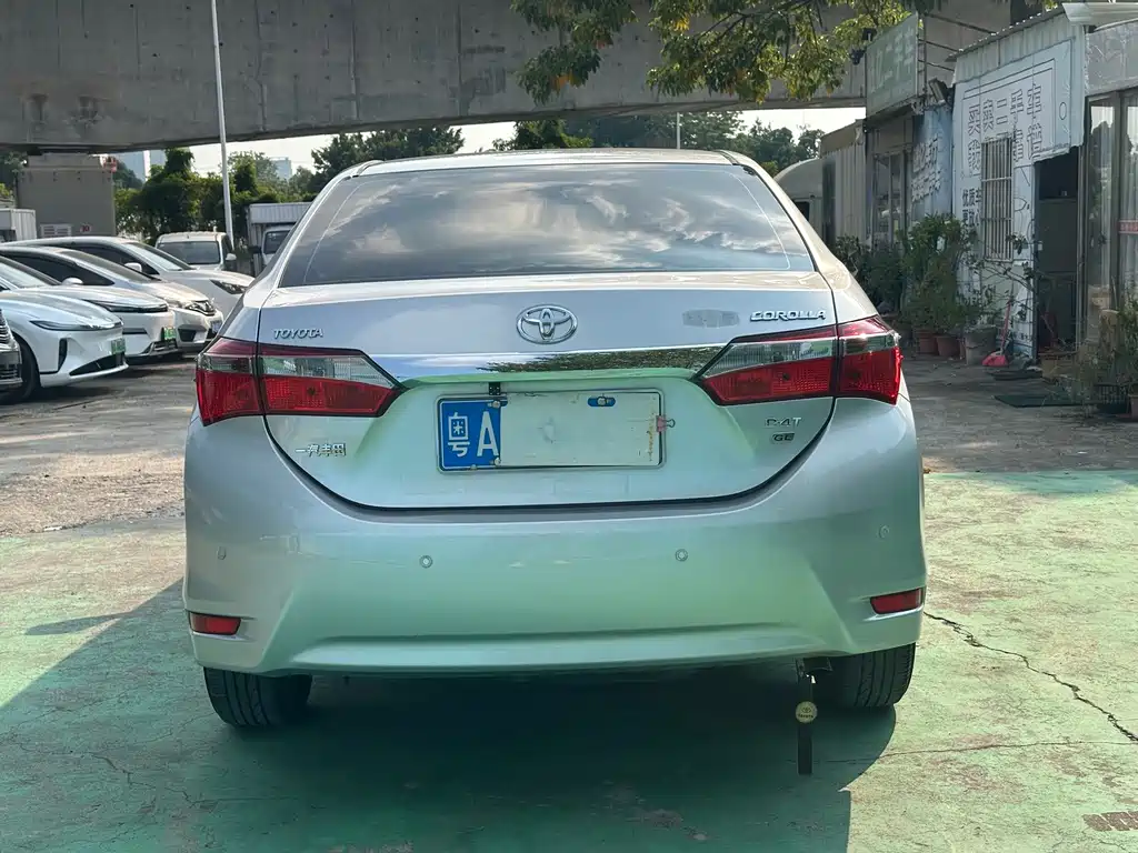 Toyota Corolla — миниатюра 5