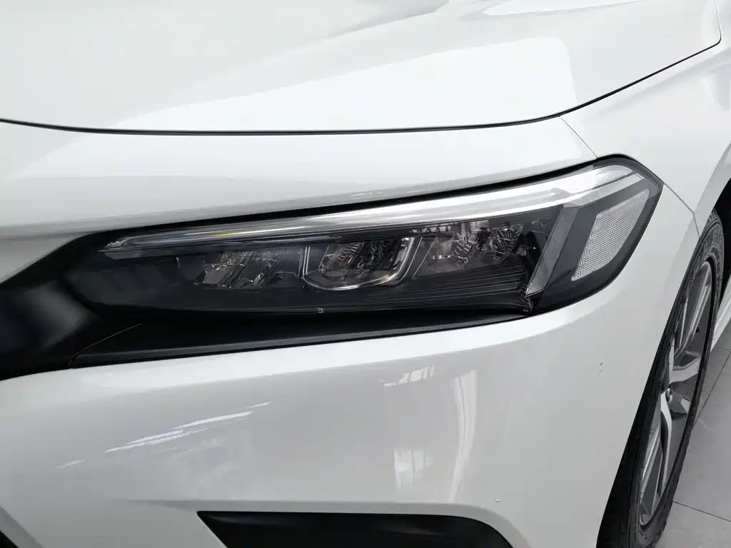 Honda Civic — миниатюра 7
