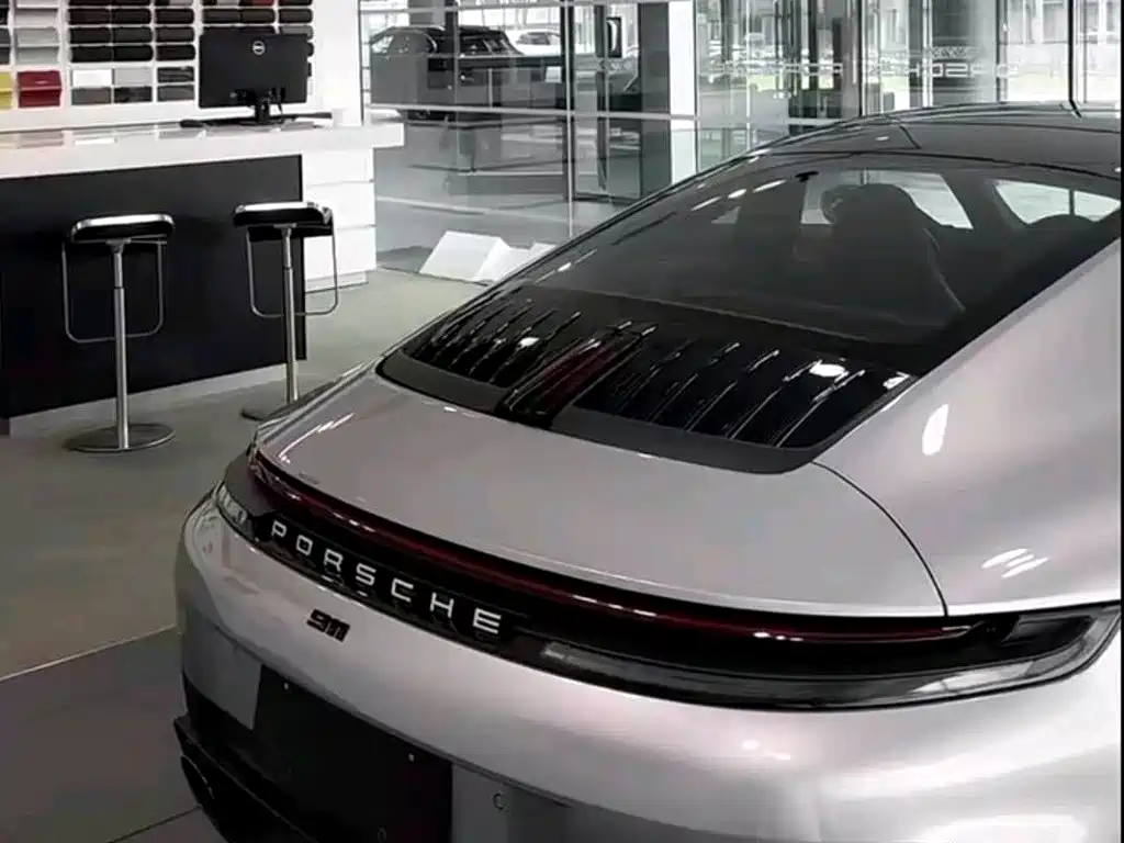 Porsche 911 — миниатюра 9