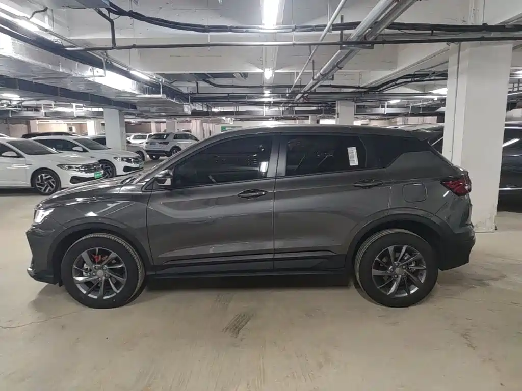 Geely Binyue — миниатюра 5