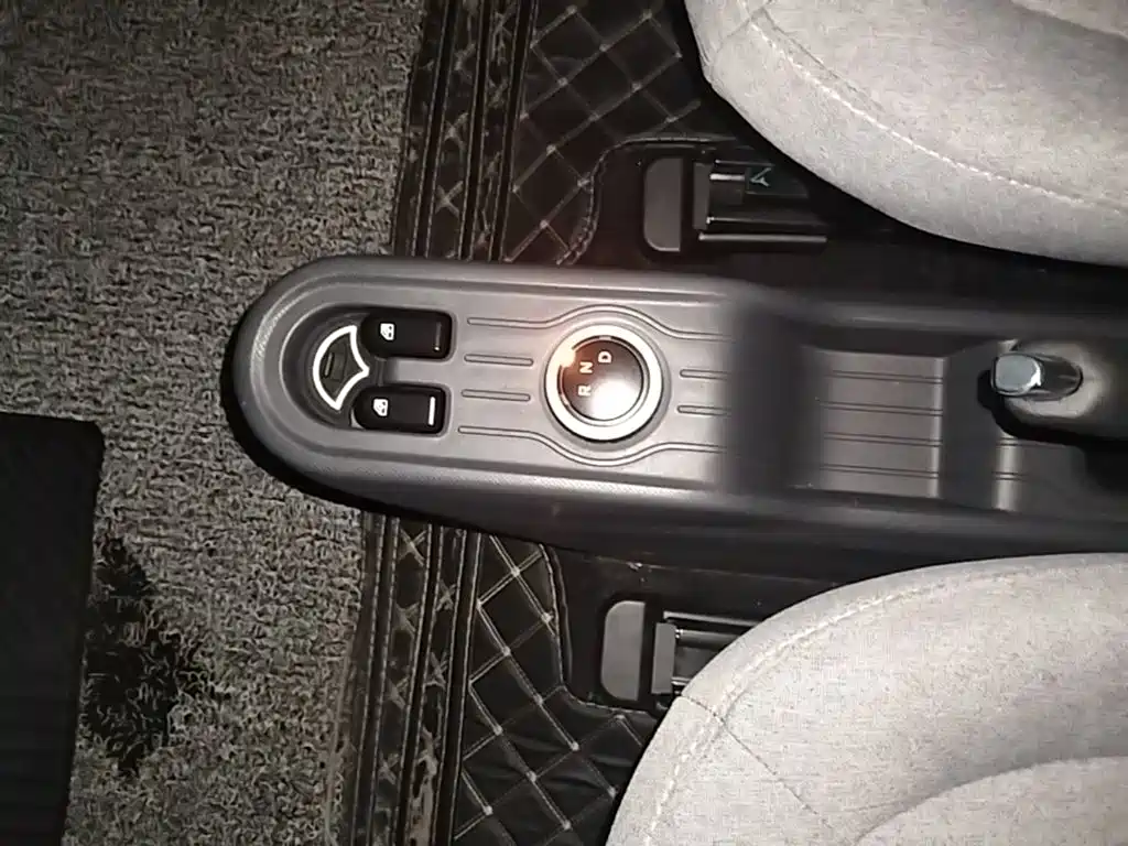 Wuling MINIEV — миниатюра 14