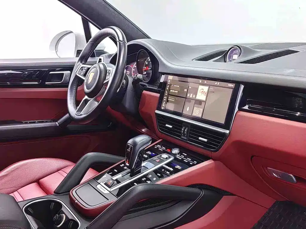 Porsche Cayenne — миниатюра 9
