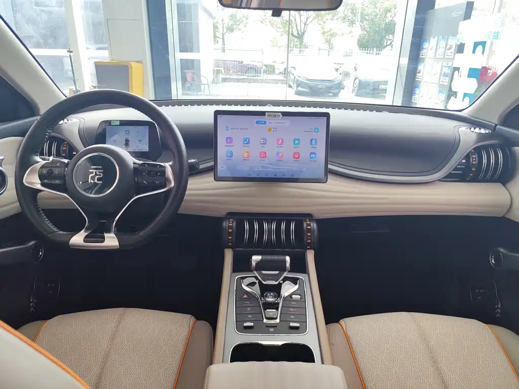 BYD Yuan Plus — миниатюра 9