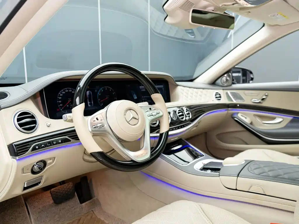 Mercedes-Benz S-Class — миниатюра 11