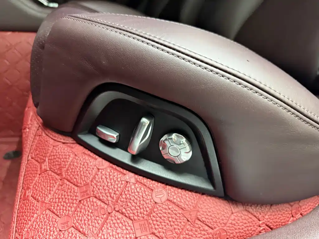 Porsche Panamera — миниатюра 8