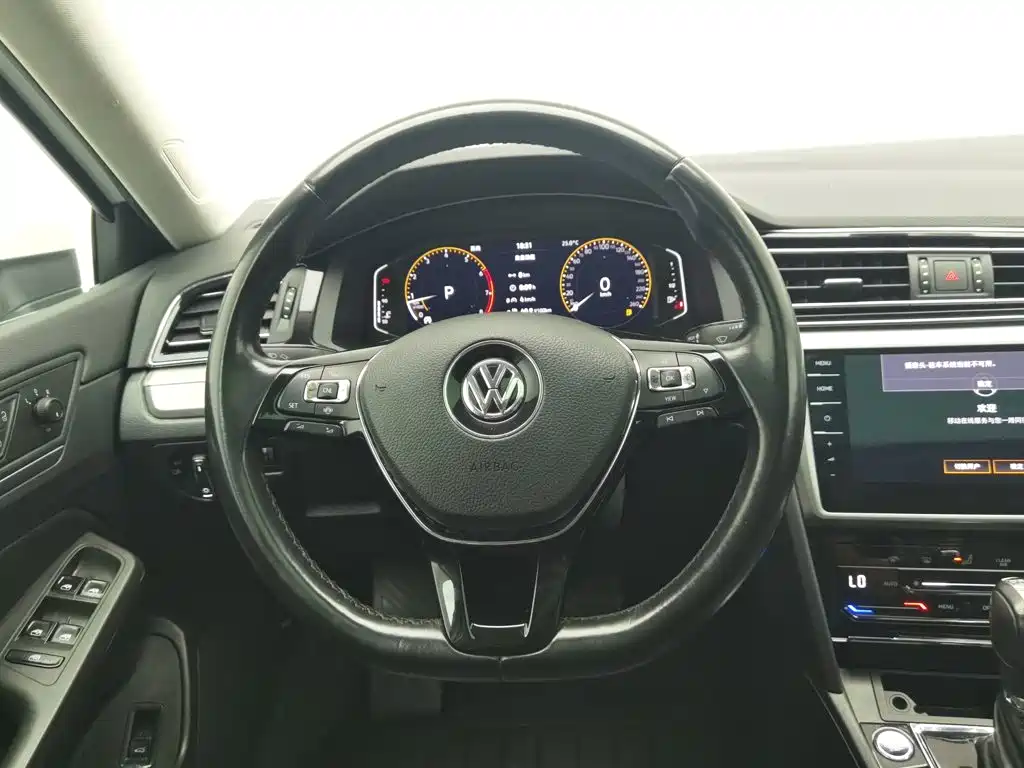 Volkswagen Lamando — миниатюра 11