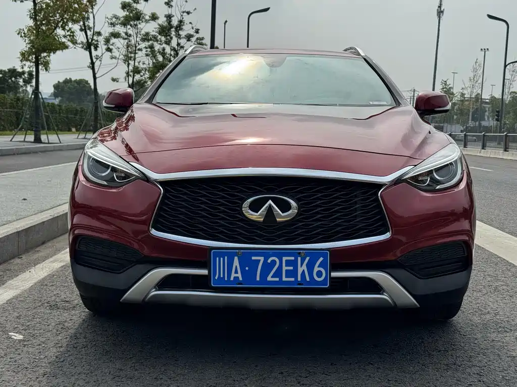Infiniti QX30 — миниатюра 2
