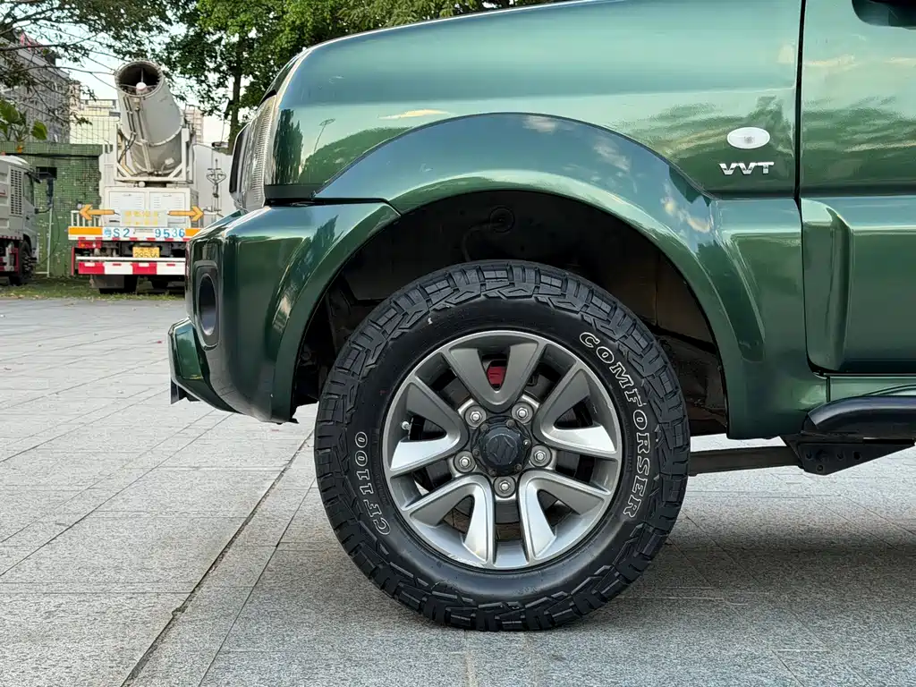 Suzuki Jimny — миниатюра 17