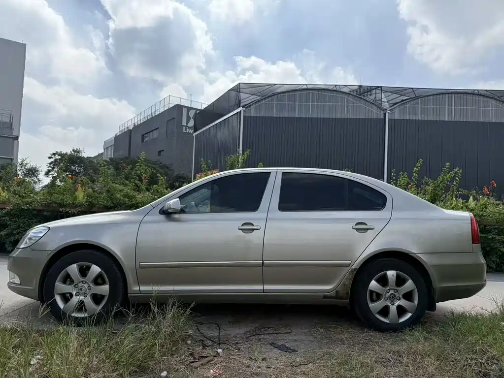 Skoda Octavia — миниатюра 4
