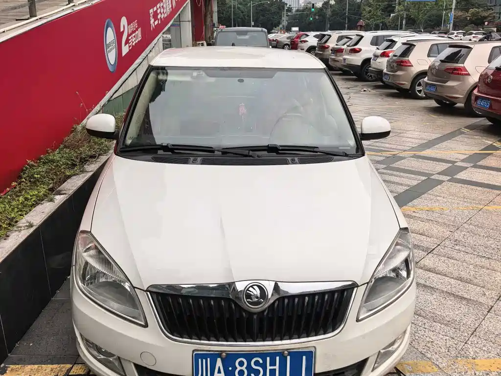 Skoda Fabia — миниатюра 4