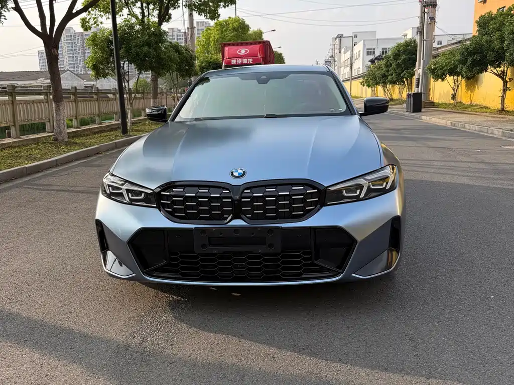 BMW 3 Series 2023