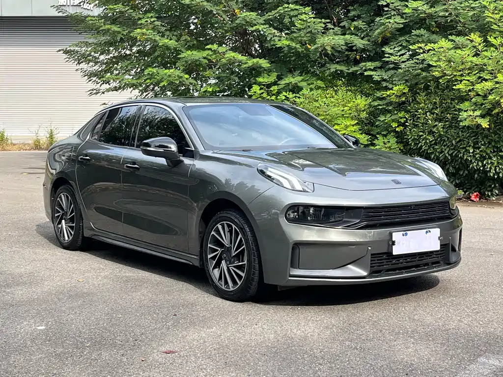 Lynk & Co 03 — миниатюра 8