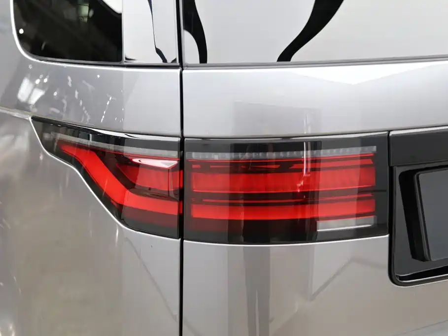 Land Rover Discovery — миниатюра 33
