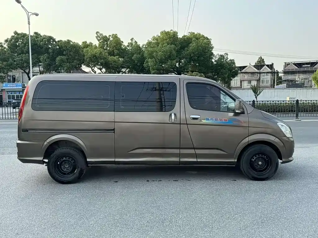 Foton Maverick E — миниатюра 8