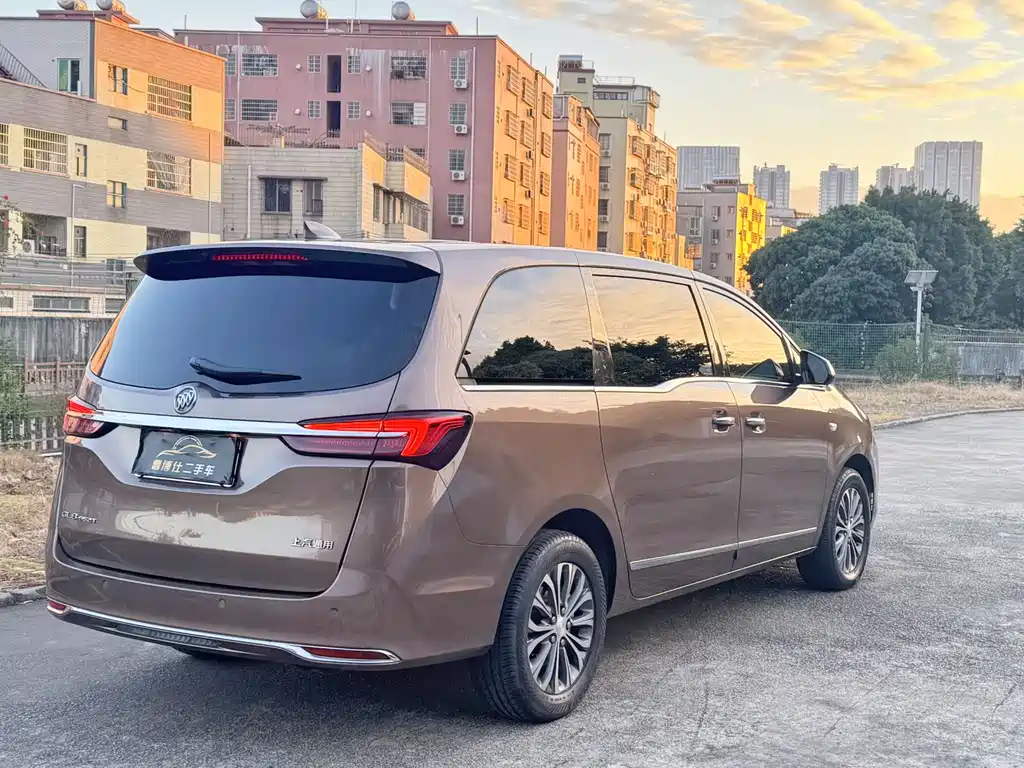 Buick GL8 2020 652T Luxury