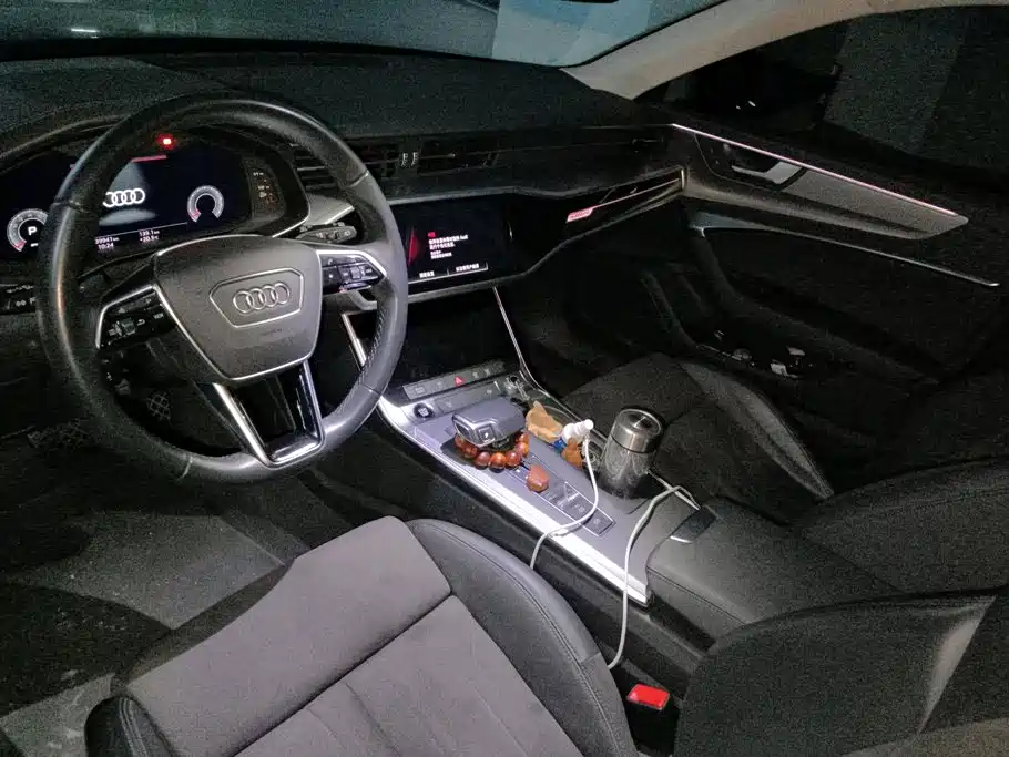 Audi A6 (Import) — миниатюра 12