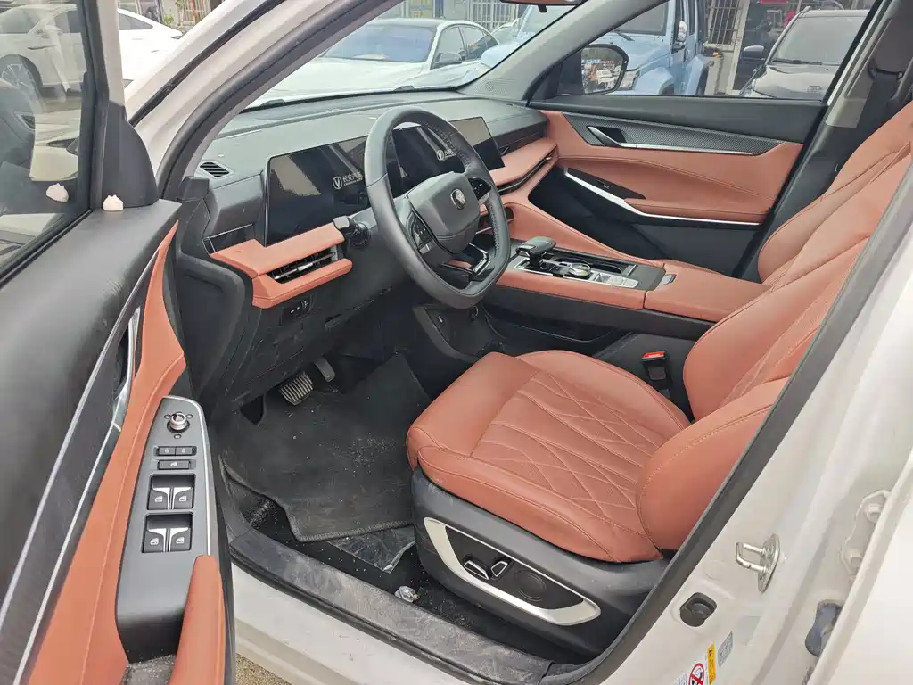 Changan CS75 — миниатюра 4