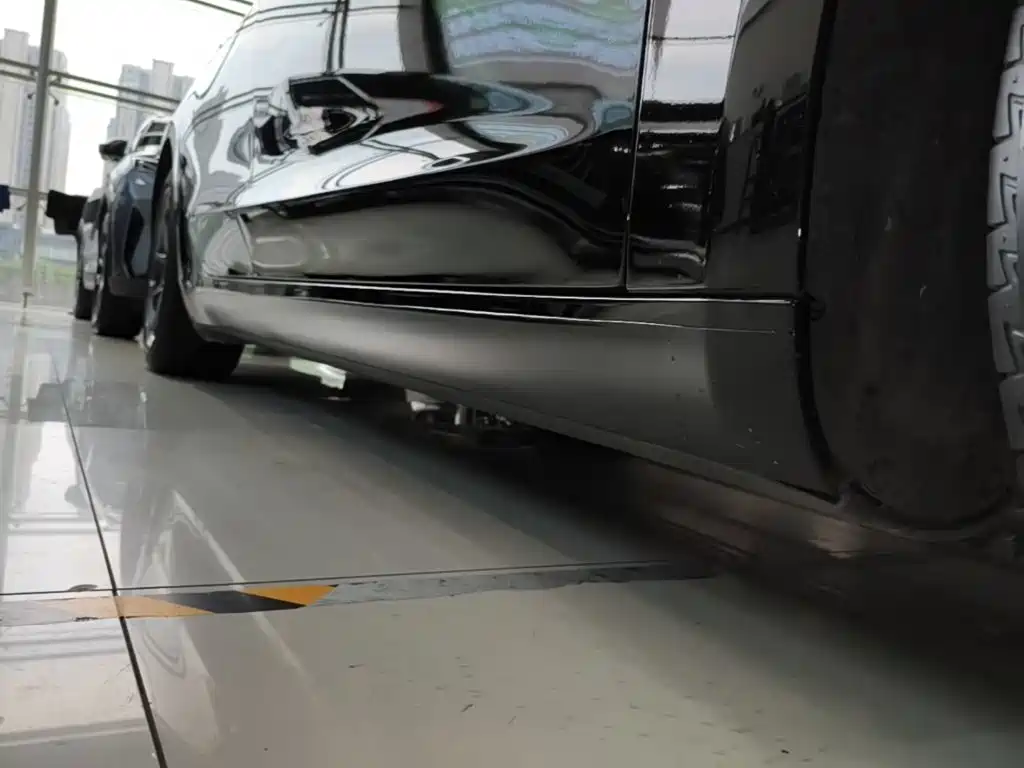 Tesla Model 3 — миниатюра 21