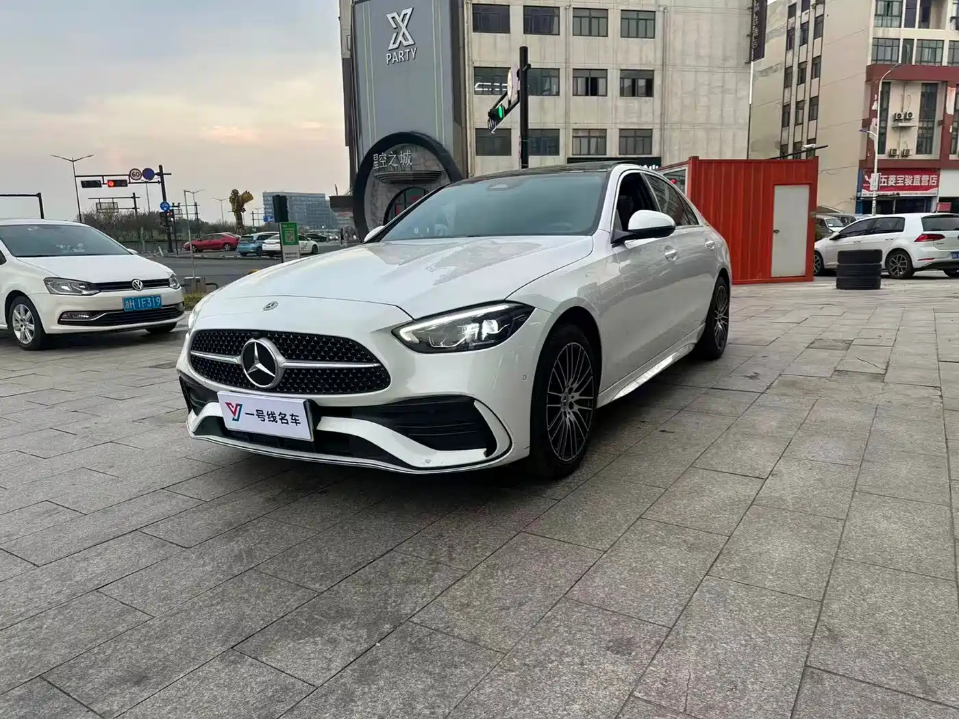 奔驰C级 2024款 C 260 L 运动版 2024