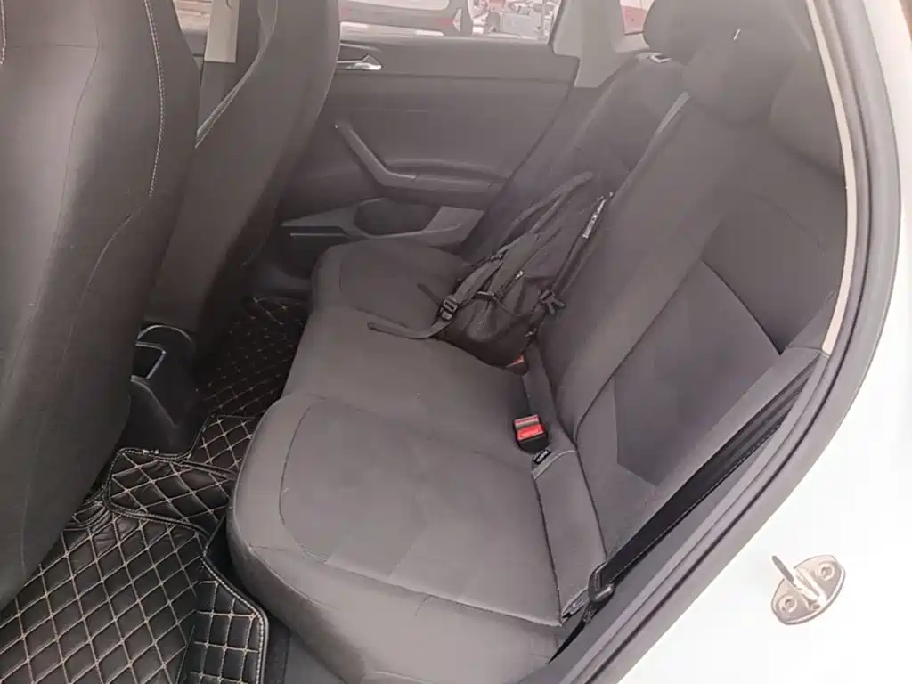Volkswagen Polo — миниатюра 17