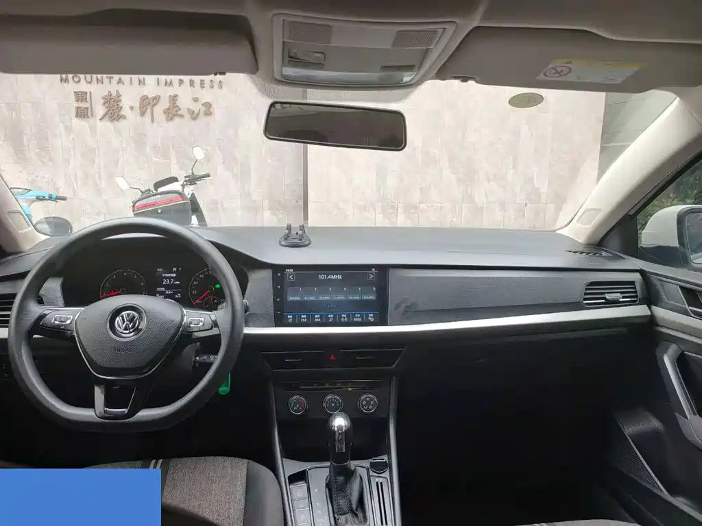 Volkswagen Lavida — миниатюра 6