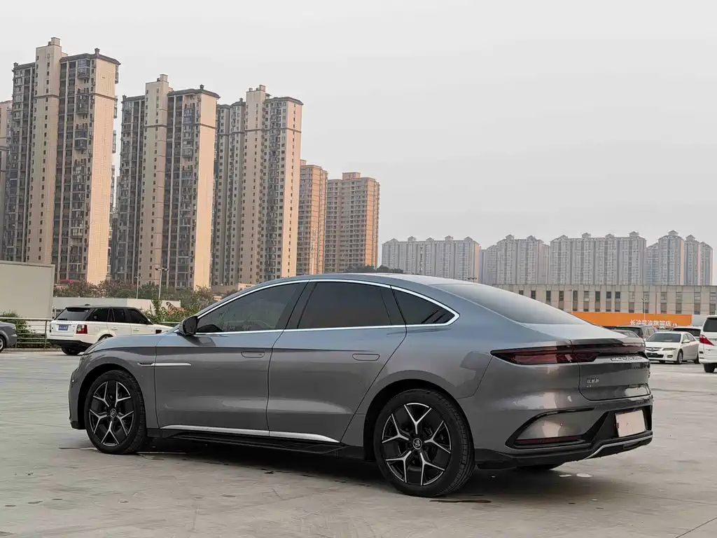 BYD Han — миниатюра 6