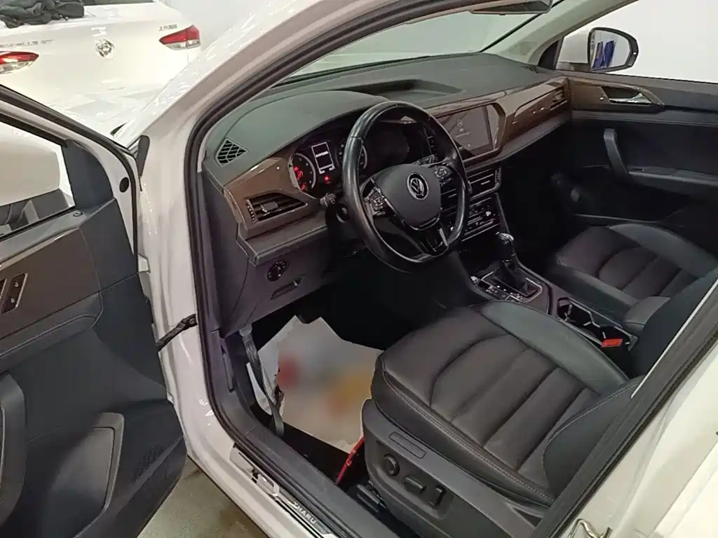 Volkswagen Tharu — миниатюра 16