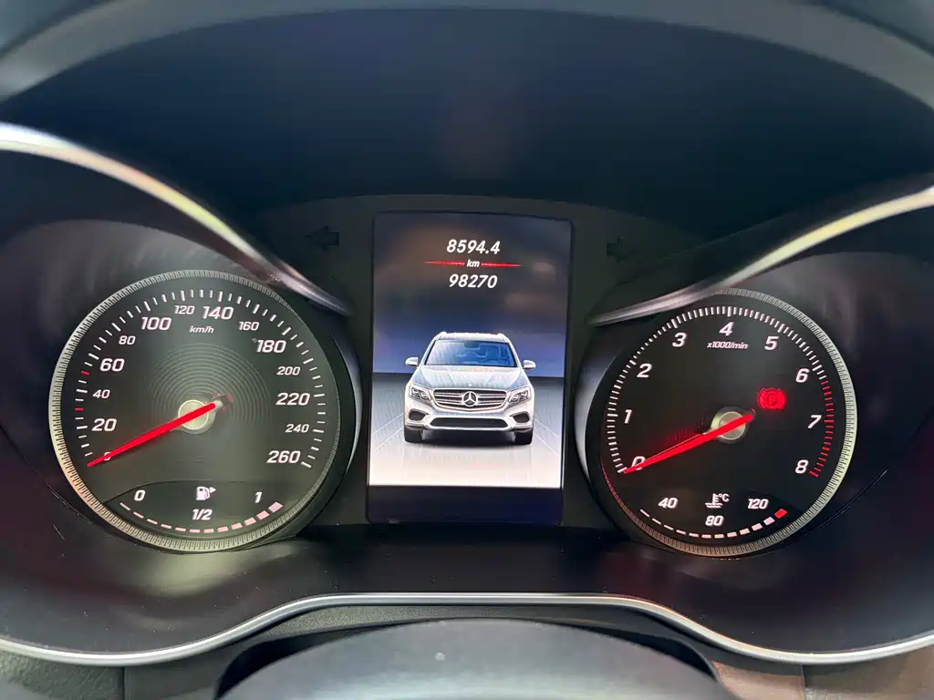 Mercedes-Benz GLC — миниатюра 17