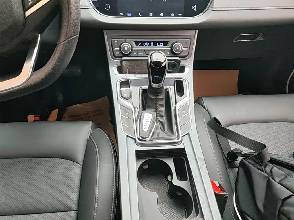 Geely Emgrand — миниатюра 14