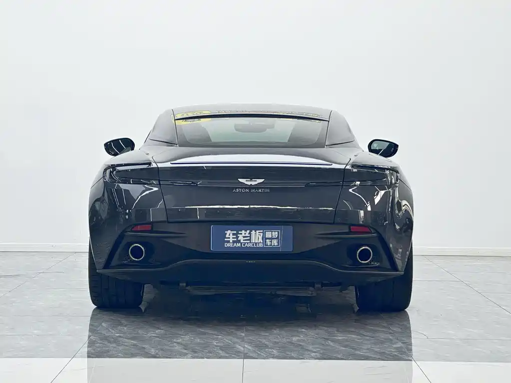 Aston Martin DB11 2019 4.0T V8 Coupe