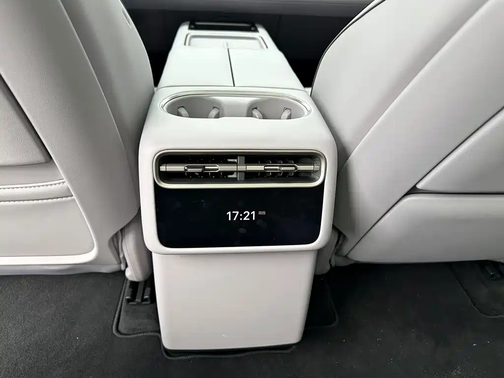 Li Auto Li L9 — миниатюра 5