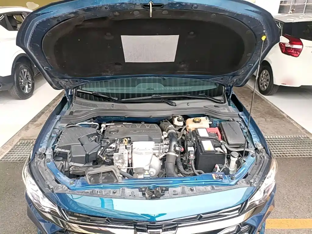 Chevrolet Monza — миниатюра 20