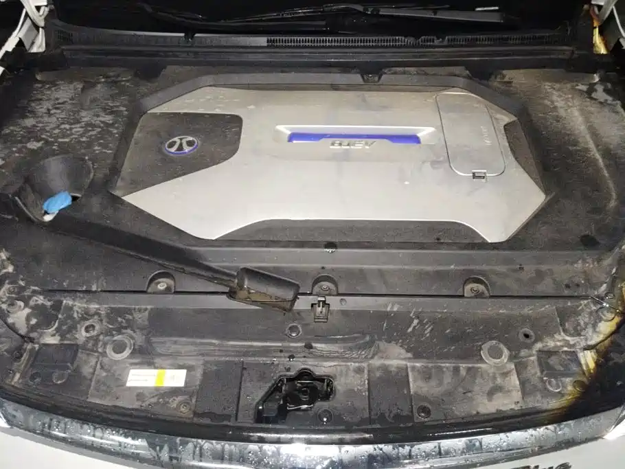 BAIC EU5 — миниатюра 10