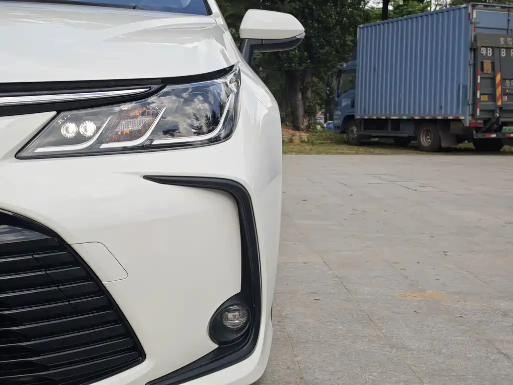 Toyota Corolla — миниатюра 17