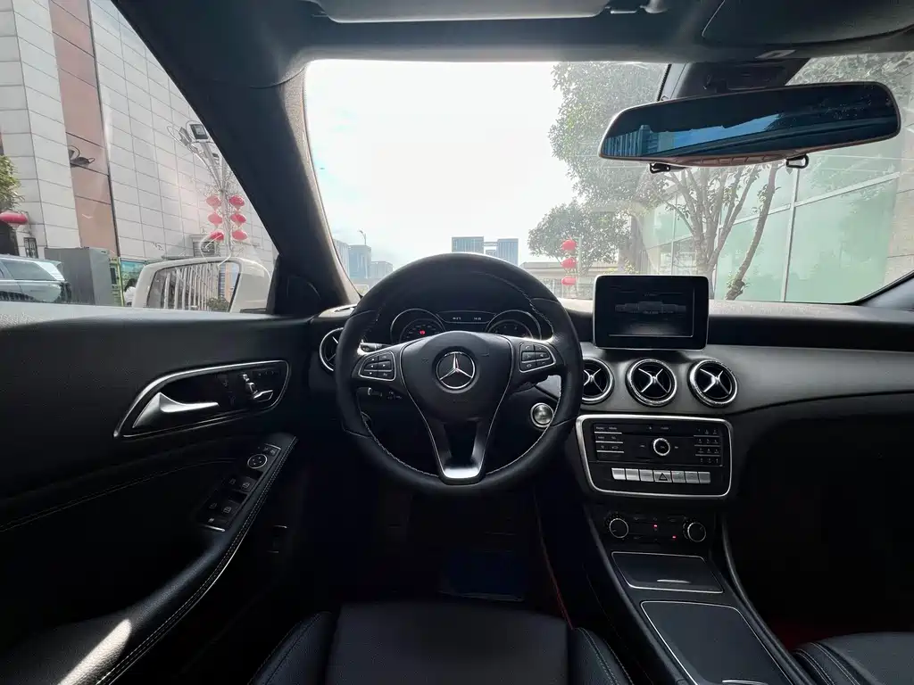 Mercedes-Benz CLA (Import) — миниатюра 19