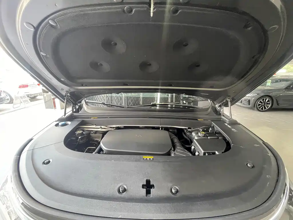 Li Auto Li L6 — миниатюра 32